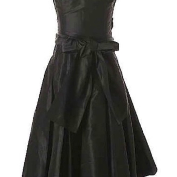 BCBGirls Dresses & Skirts - BCBGirls Black Strapless Dress